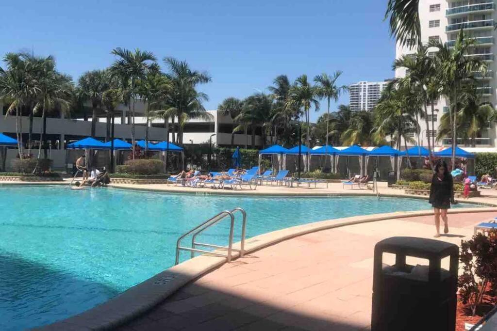 Miami Beach Collins Ave Apartments Free Parking Sunny Isles Beach Dış mekan fotoğraf