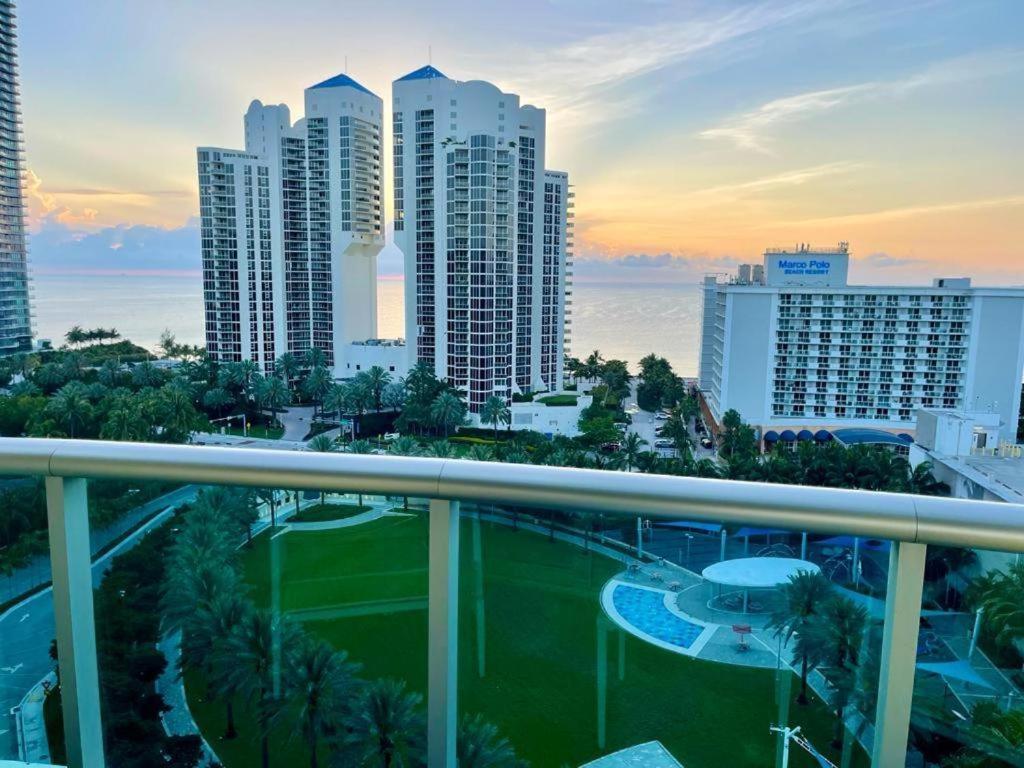 Miami Beach Collins Ave Apartments Free Parking Sunny Isles Beach Dış mekan fotoğraf